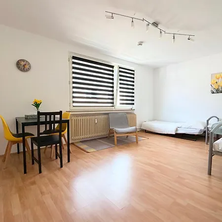 Tulpen-apartment Nahe Schwebebahn In Wuppertal, Eigene Kueche, 3 Betten * Wuppertal